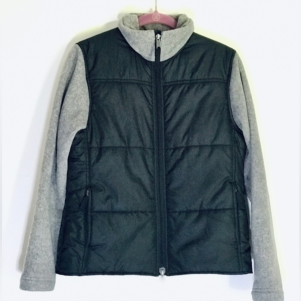 ☃️Royal Robbins Women’s Black Quilted Jacket with Gray Fleece Sleeves